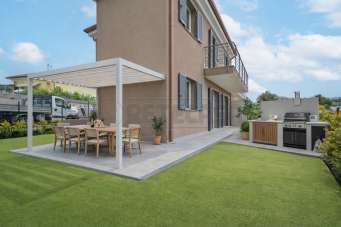 Venta Cuatro habitaciones, Loano Venta Cuatro habitaciones, Loano