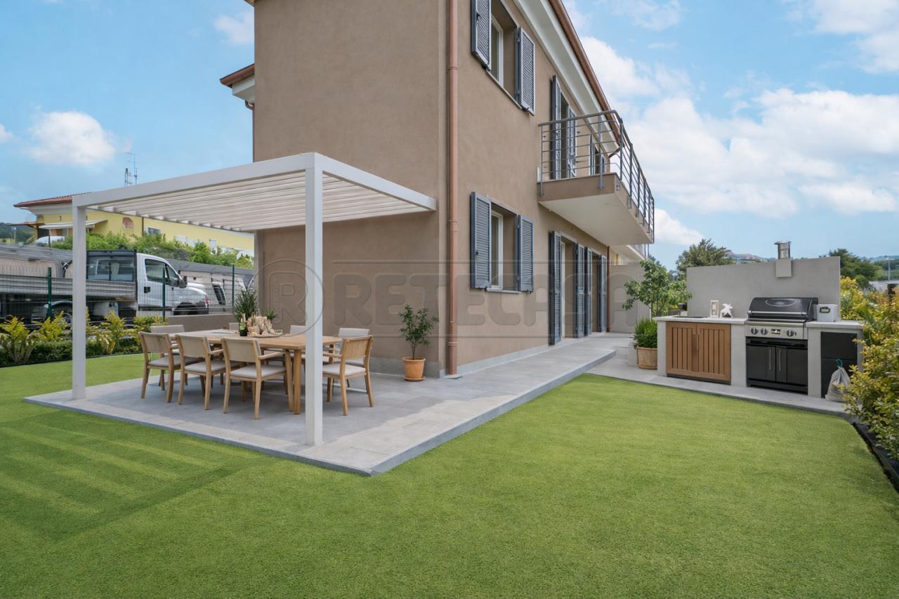 Vendita Quadrivani, Loano foto