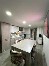 Verkauf Zimmer, Afragola Verkauf Zimmer, Afragola