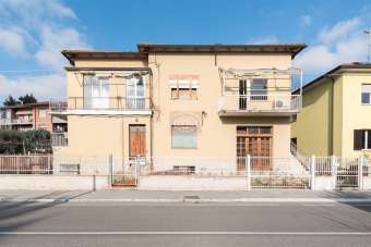 Venta Casa Semindipendente, Cesena