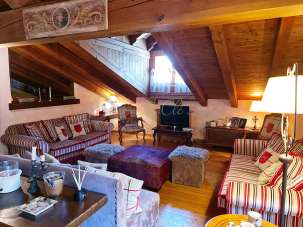 Renta Trivani Renta Trivani