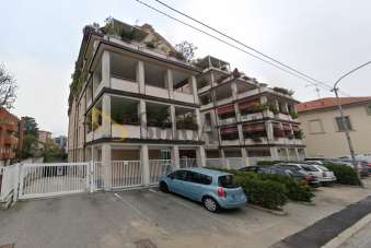 Renta Trivani, Gallarate