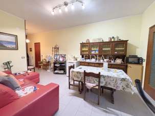 Venta Cuatro habitaciones, Luni