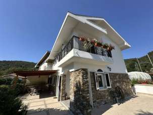 Verkauf Esavani, Ameglia