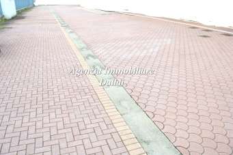 Rent Capannone, Scarperia e San Piero