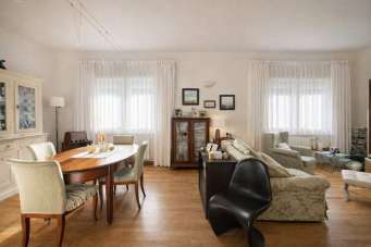 Sale Appartamento, Pietrasanta