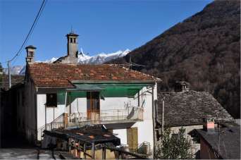 Sale vendita, Borgomezzavalle