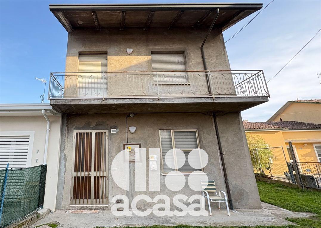 casa semindipendente in vendita a Cesenatico in zona Villamarina