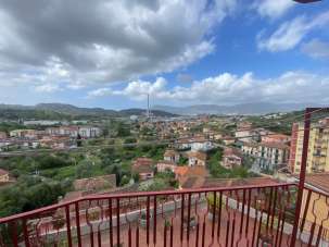 Sale Four rooms, Arcola Sale Four rooms, Arcola