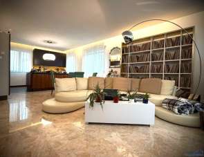 Venta Cuatro habitaciones, Rimini