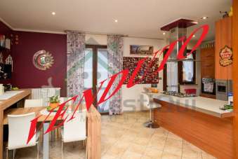 Vendita Quadrivani, Mathi