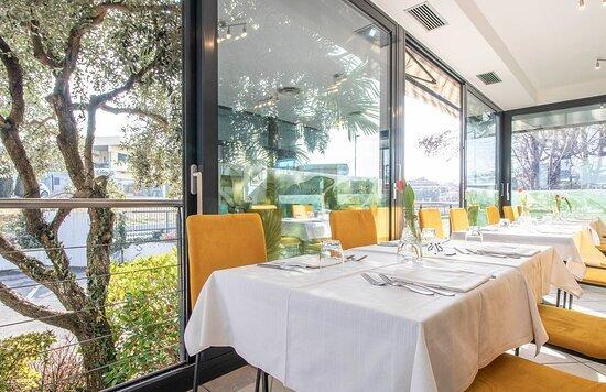 Vendita Multivani, Cucciago foto