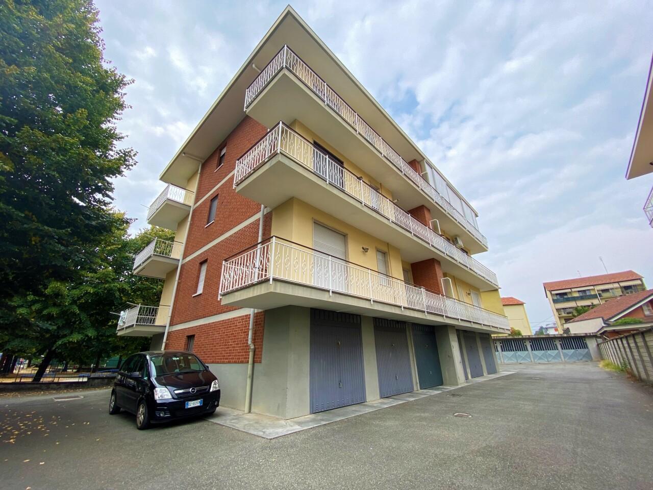 Vendita Locali commerciali, Cirie foto