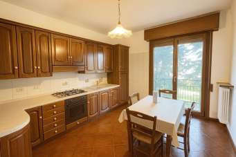 Vendita Quadrivani, Modena