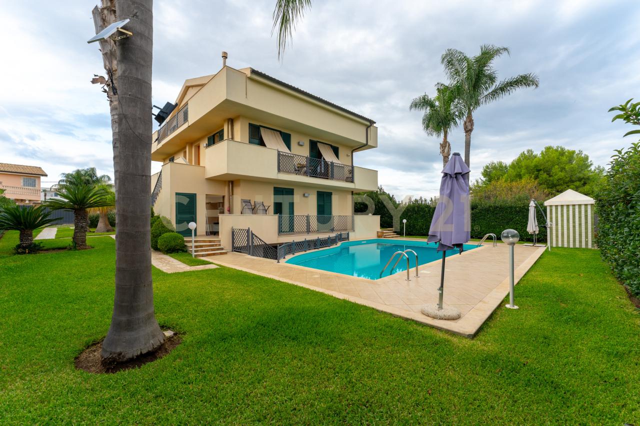 Vendita Multivani, Augusta foto