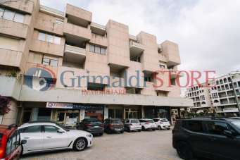 Vendita Quadrivani, Lecce