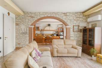 Vendita Esavani, Chiampo