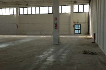 Rent Capannone , Perugia Rent Capannone , Perugia