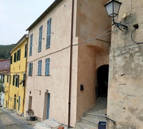 appartamento in vendita a Pontedassio in zona Villa Viani