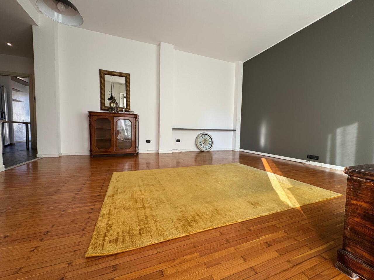 Affitto Quadrivani, Como foto