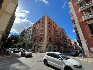 Vendita Esavani, Bari