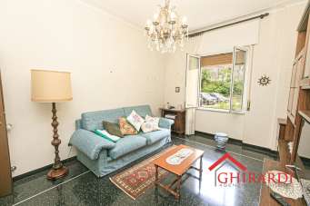 Rent Pentavani, Genova Rent Pentavani, Genova