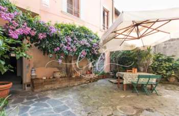 Renta Casas, Pietrasanta Renta Casas, Pietrasanta