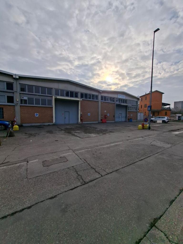 Vendita Locali commerciali, Parma foto