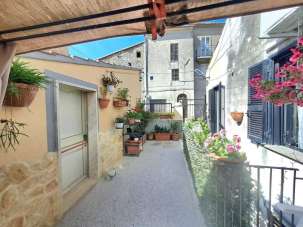 Vendita Esavani, Amelia