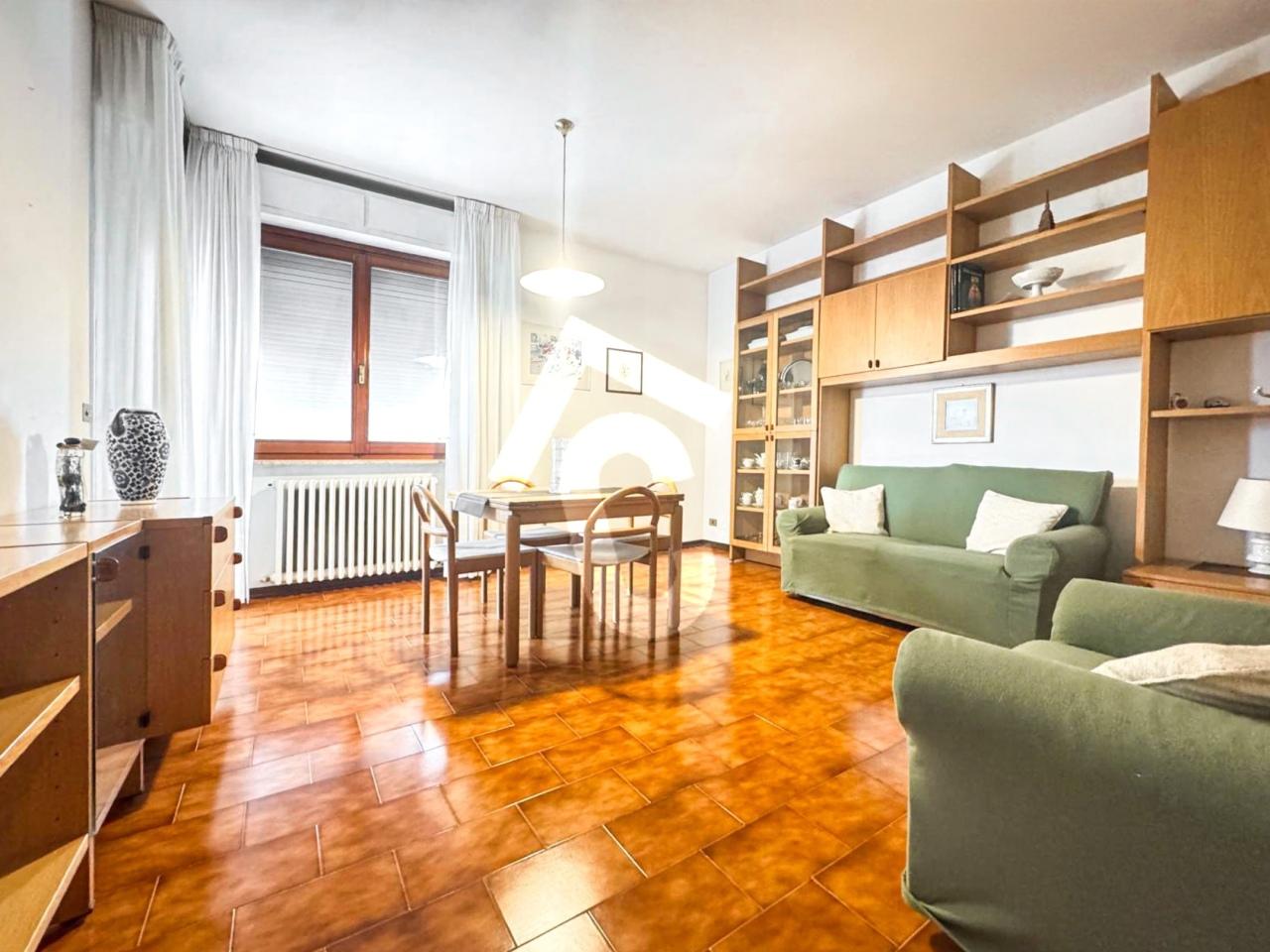 Affitto Pentavani, Jesi foto