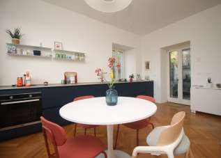 Venta Trivani, Como Venta Trivani, Como