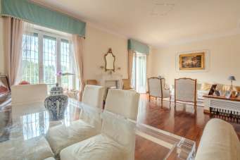 Vendita Pentavani, Roma