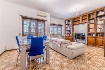 Vendita Quadrivani, Roma