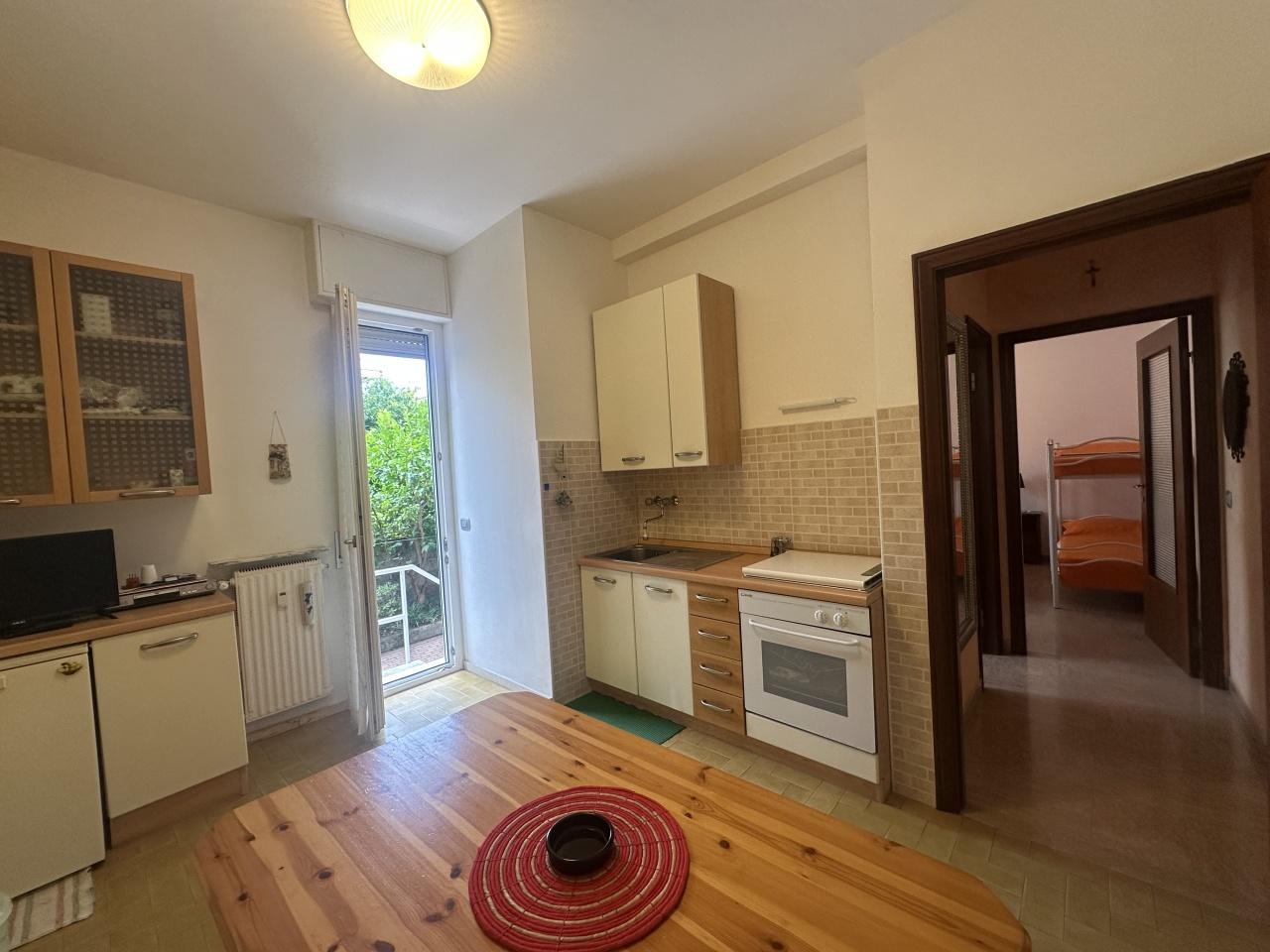 Affitto Trivani, Chiavari foto