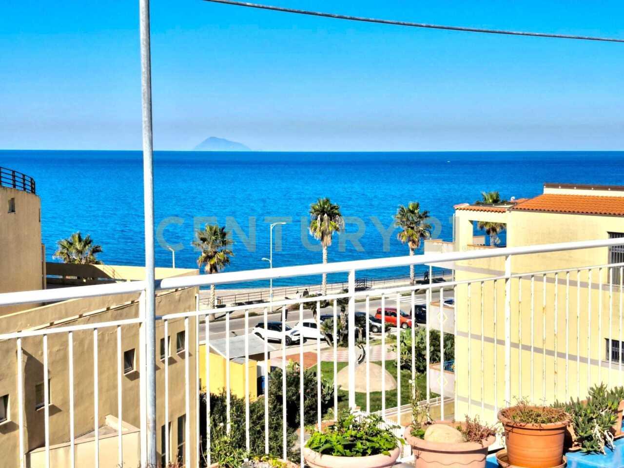 appartamento in vendita a Capo d'Orlando