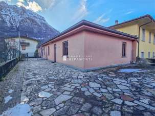 Renta Trivani, Taceno