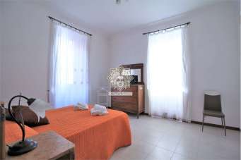 Affitto affitto, Siracusa