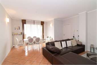 Vendita vendita, Giussano