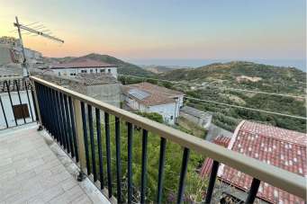 Vendita vendita, Crucoli