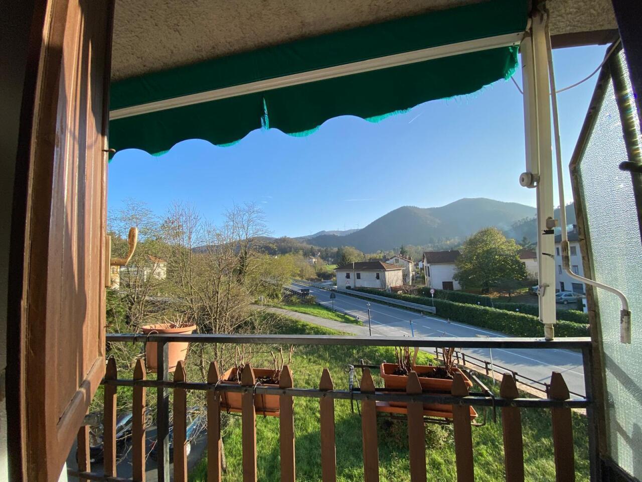 Venta Cuatro habitaciones, Pontinvrea foto