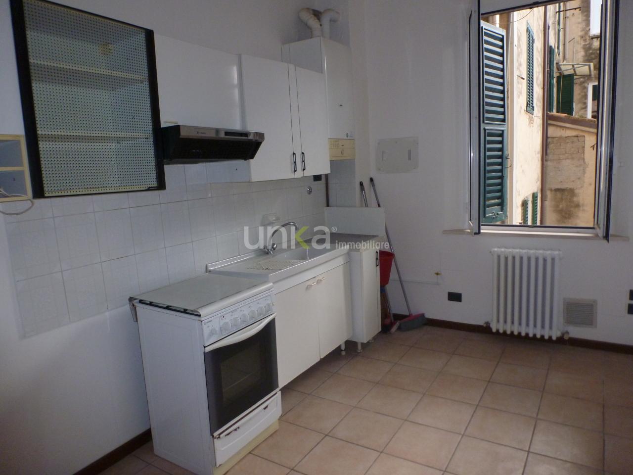 Vendita Eptavani, Jesi foto