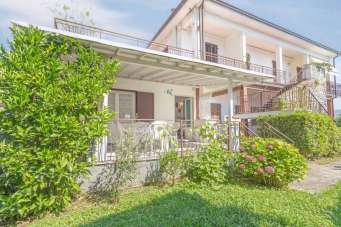 Venta Cuatro habitaciones, Ameglia