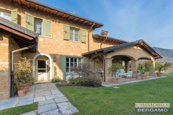 Vendita Esavani, Cologne Vendita Esavani, Cologne