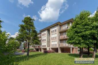 Vendita Quadrivani, Scanzorosciate Vendita Quadrivani, Scanzorosciate