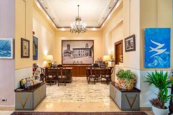 Vendita Locali commerciali, Arezzo