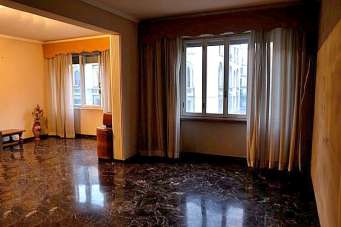 Vendita Multivani, Firenze