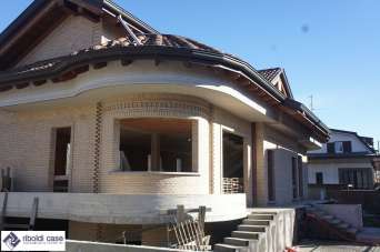 Venta Cuatro habitaciones, Seregno