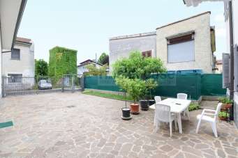 Vendita Multivani, Cabiate