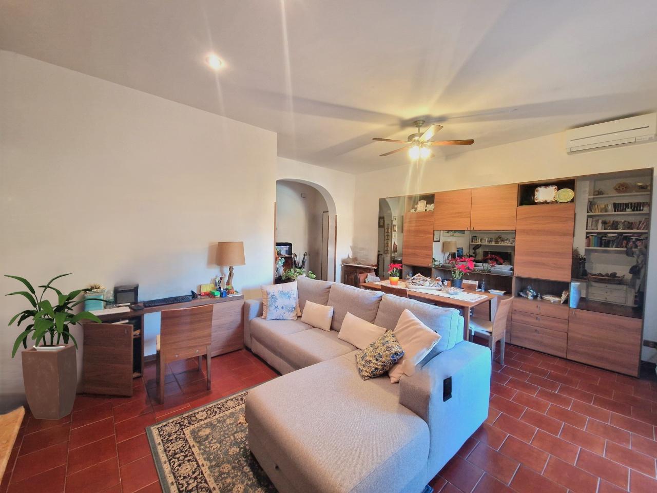 Vendita Quadrivani, Prato foto