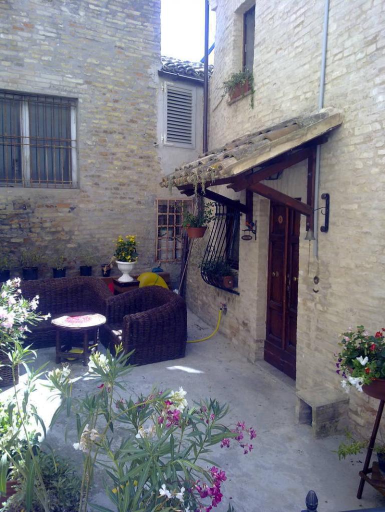 Vendita Pentavani, Fermo foto